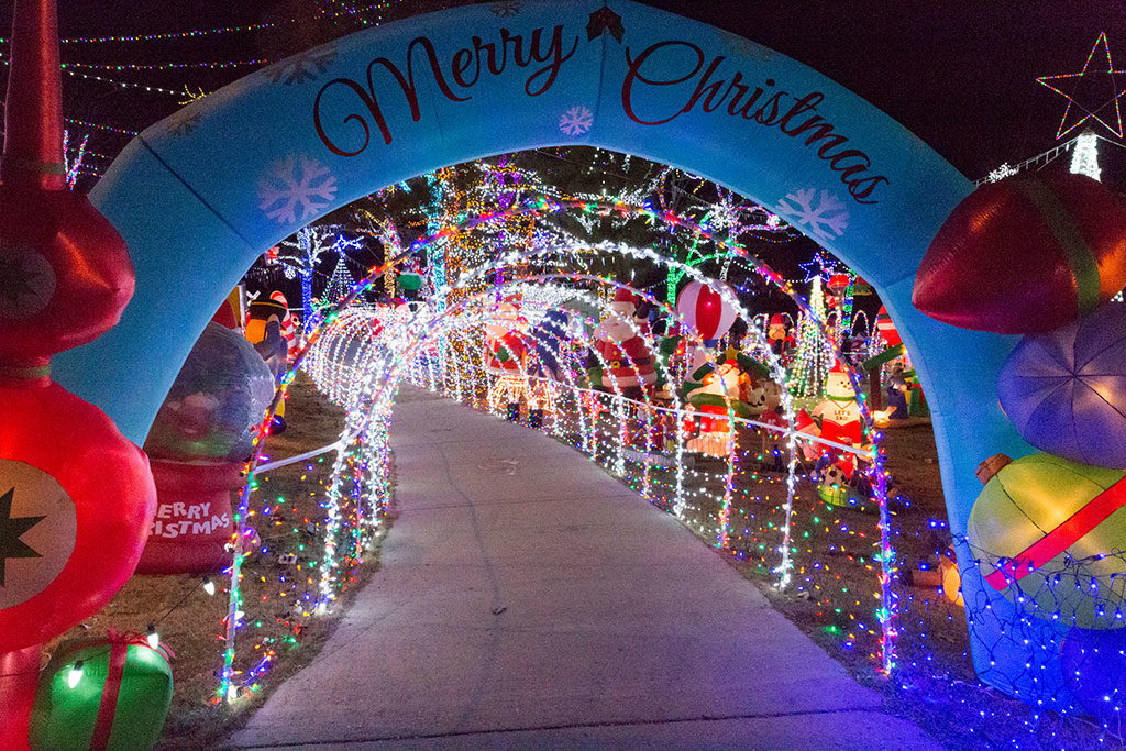 Fayetteville Arkansas Christmas light display