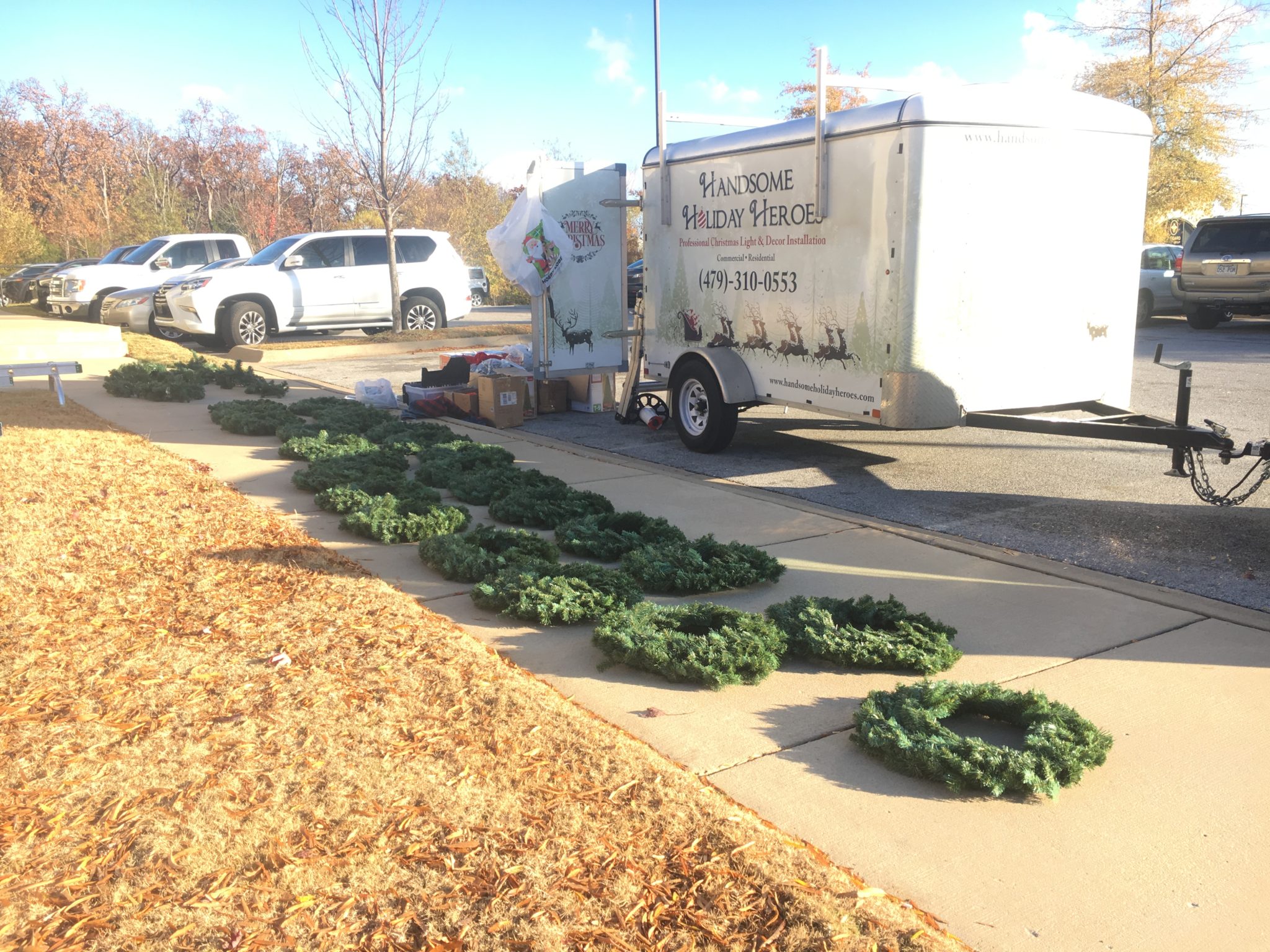 professional christmas decorator in Fayetteville Arkansas